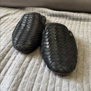 OluKai Woven Slide Sandals